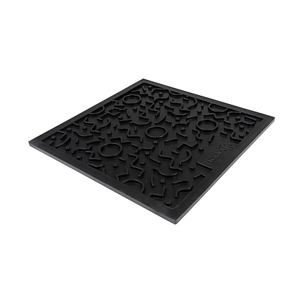 District 70 Likmat Quest Donkergrijs<br> 28 x 28 cm