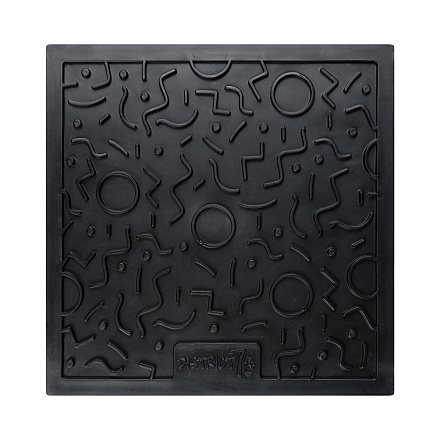 District 70 Likmat Quest Donkergrijs<br> 28 x 28 cm